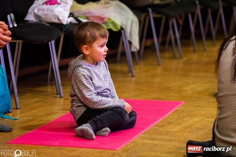 Zdjęcie w galerii na portalu naszraciborz.pl: Przeboje przedszkolaka w ramach koncertu Maluchy w krainie dźwięku wiadomości z regionu