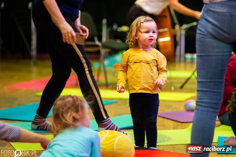 Zdjęcie w galerii na portalu naszraciborz.pl: Przeboje przedszkolaka w ramach koncertu Maluchy w krainie dźwięku wiadomości z regionu