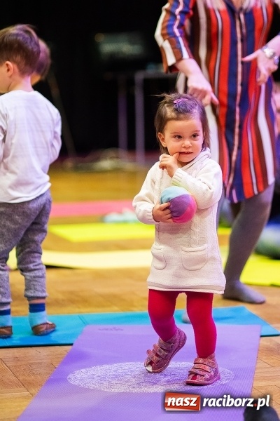 Zdjęcie w galerii na portalu naszraciborz.pl: Przeboje przedszkolaka w ramach koncertu Maluchy w krainie dźwięku wiadomości z regionu