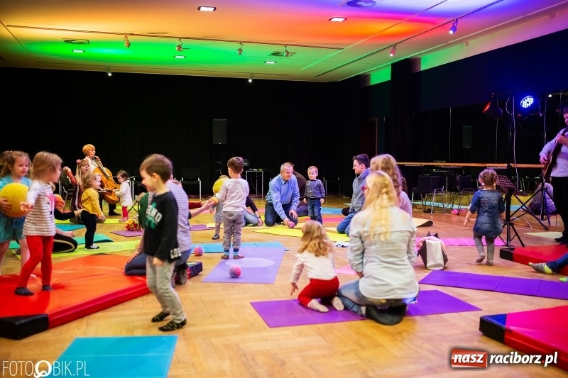 Zdjęcie w galerii na portalu naszraciborz.pl: Przeboje przedszkolaka w ramach koncertu Maluchy w krainie dźwięku wiadomości z regionu