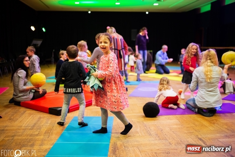 Zdjęcie w galerii na portalu naszraciborz.pl: Przeboje przedszkolaka w ramach koncertu Maluchy w krainie dźwięku wiadomości z regionu