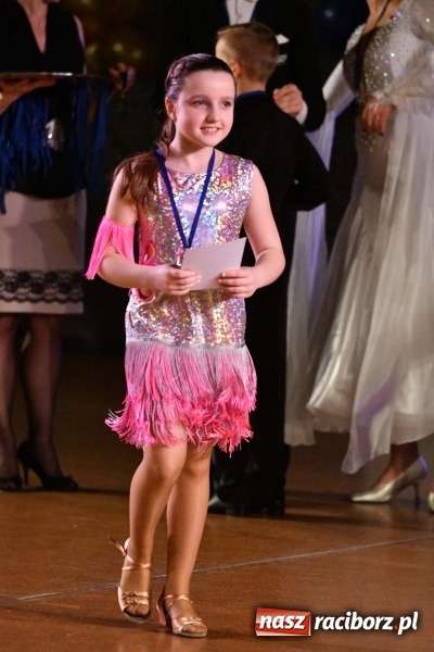 Zdjęcie w galerii na portalu naszraciborz.pl: To była karnawałowa rewia na piątkę  wiadomości z regionu