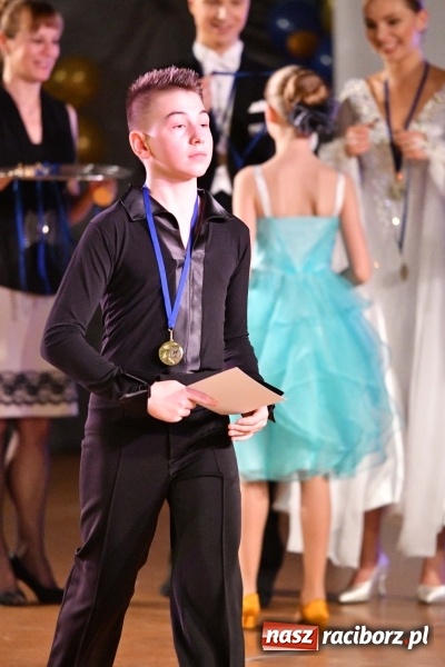 Zdjęcie w galerii na portalu naszraciborz.pl: To była karnawałowa rewia na piątkę  wiadomości z regionu