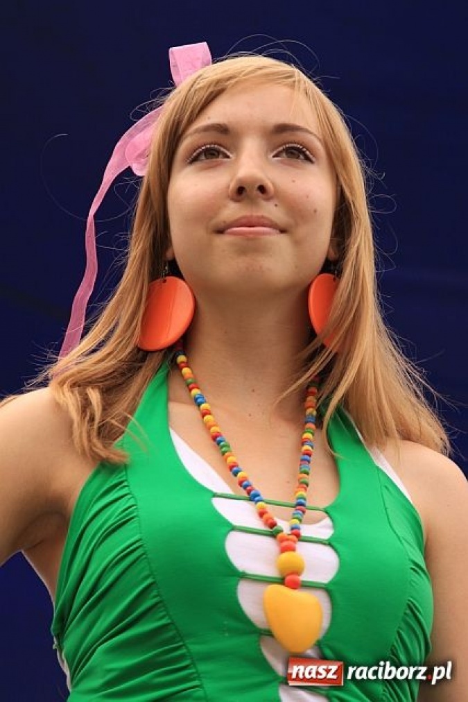 Zdjęcie w galerii na portalu naszraciborz.pl: Mażoretki, miss i Toby w Tworkowie wiadomości z regionu