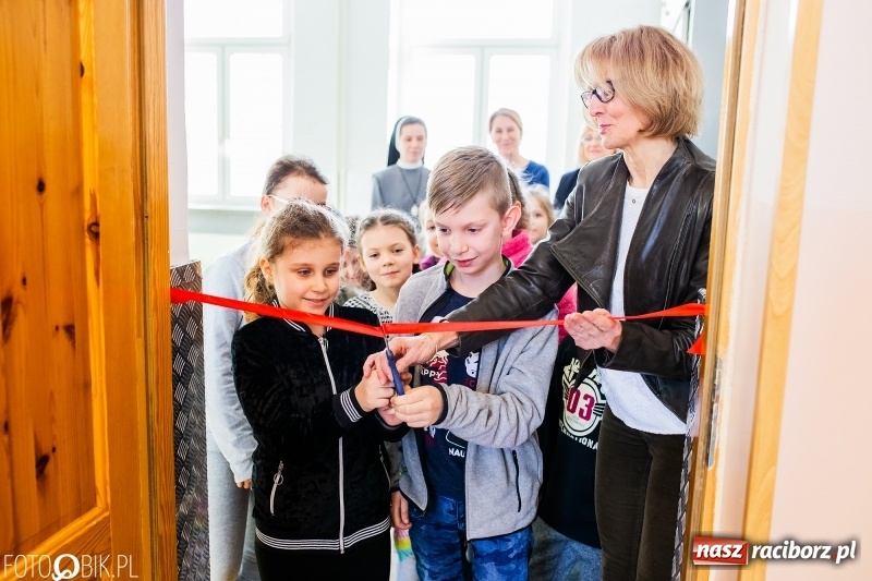 Zdjęcie w galerii na portalu naszraciborz.pl: Otwarcie sali Montessori w ZSOMS wiadomości z regionu