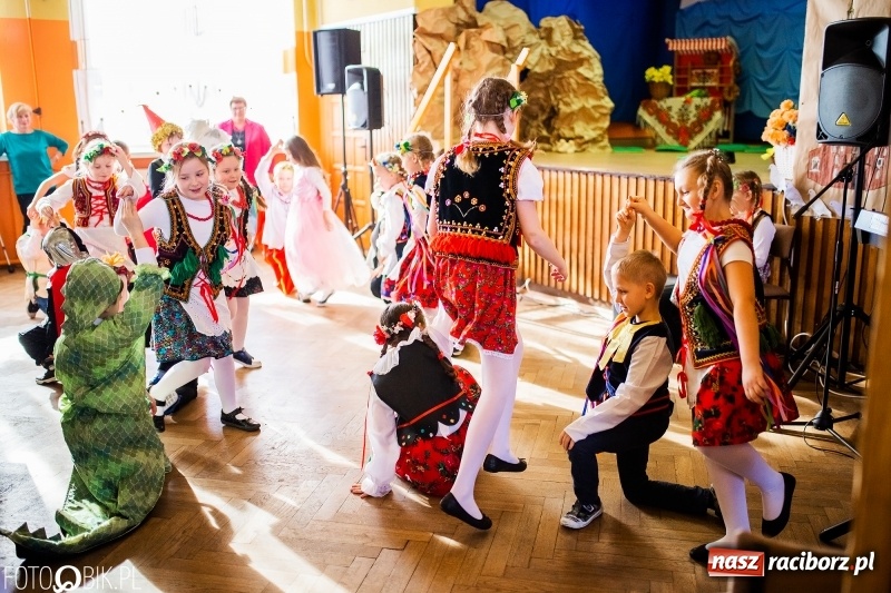 Zdjęcie w galerii na portalu naszraciborz.pl: Światowy Dzień Chorego i Seniora w Raszczycach wiadomości z regionu