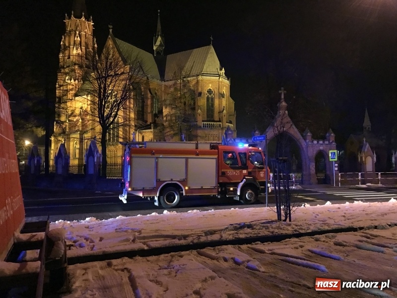 Zdjęcie w galerii na portalu naszraciborz.pl: Policja pilnie poszukuje świadków tego zdarzenia  wiadomości z regionu