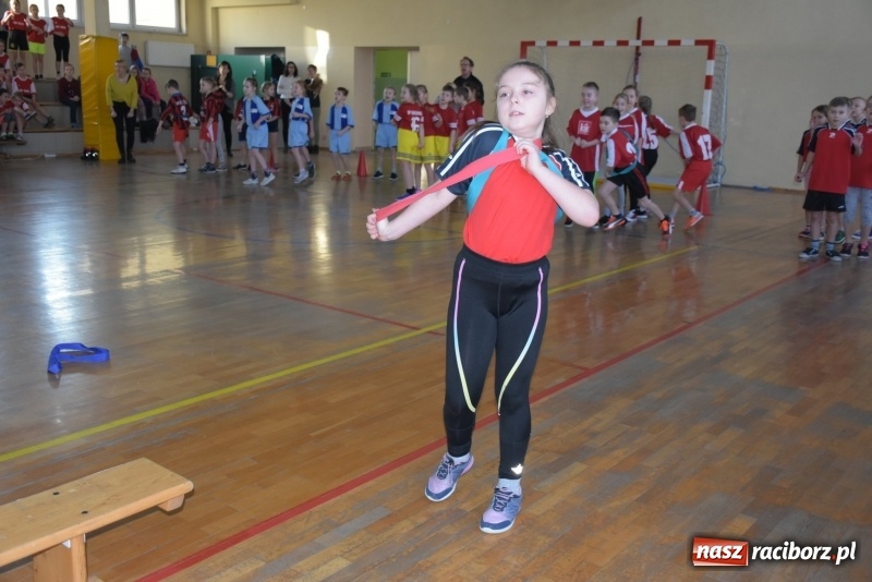 Zdjęcie w galerii na portalu naszraciborz.pl: Bieńkowice na szczycie. Gminny turniej gier i zabaw  wiadomości z regionu