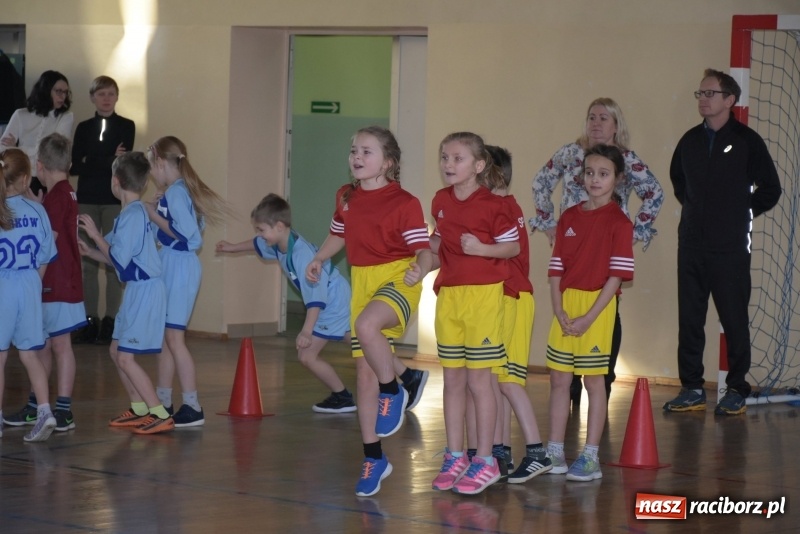 Zdjęcie w galerii na portalu naszraciborz.pl: Bieńkowice na szczycie. Gminny turniej gier i zabaw  wiadomości z regionu