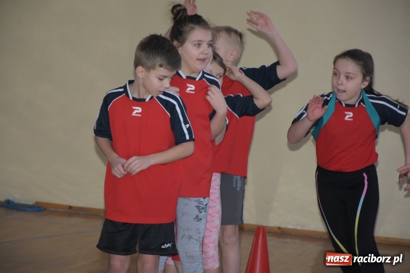 Zdjęcie w galerii na portalu naszraciborz.pl: Bieńkowice na szczycie. Gminny turniej gier i zabaw  wiadomości z regionu