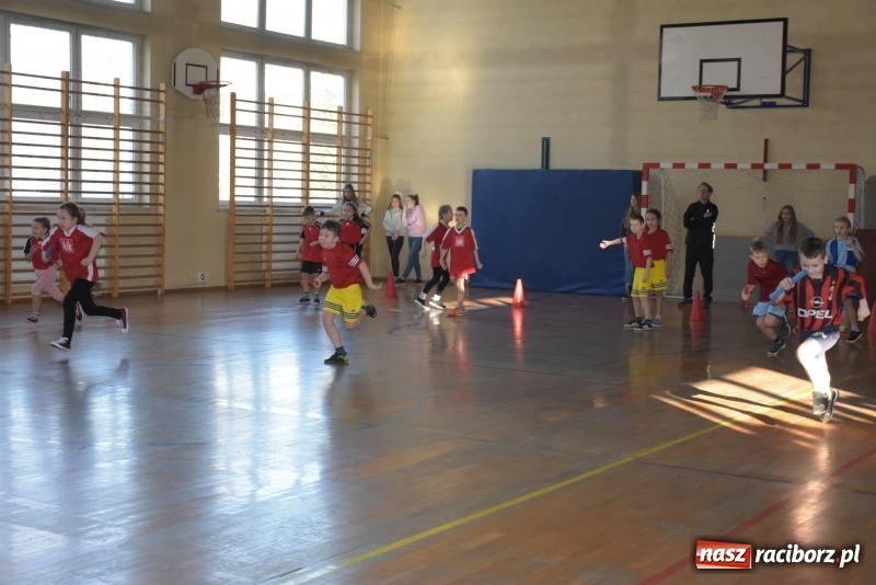 Zdjęcie w galerii na portalu naszraciborz.pl: Bieńkowice na szczycie. Gminny turniej gier i zabaw  wiadomości z regionu