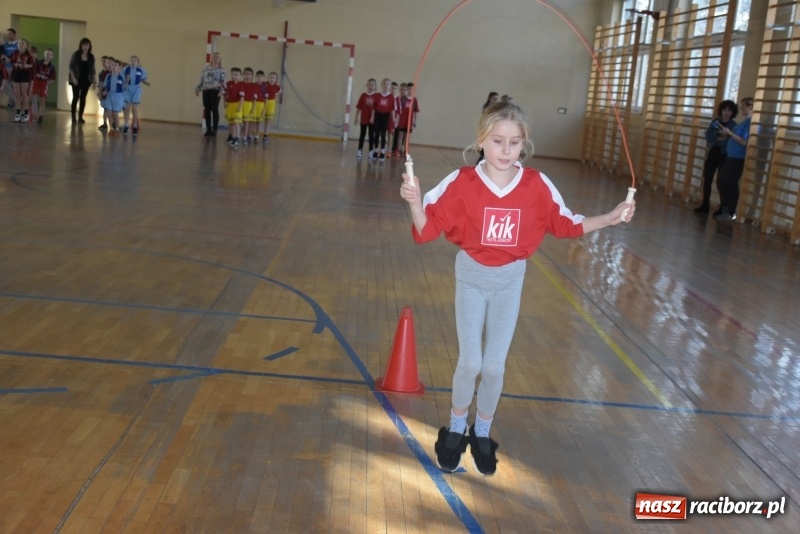 Zdjęcie w galerii na portalu naszraciborz.pl: Bieńkowice na szczycie. Gminny turniej gier i zabaw  wiadomości z regionu