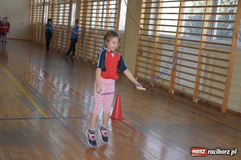 Zdjęcie w galerii na portalu naszraciborz.pl: Bieńkowice na szczycie. Gminny turniej gier i zabaw  wiadomości z regionu
