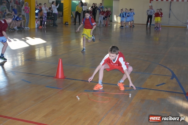 Zdjęcie w galerii na portalu naszraciborz.pl: Bieńkowice na szczycie. Gminny turniej gier i zabaw  wiadomości z regionu