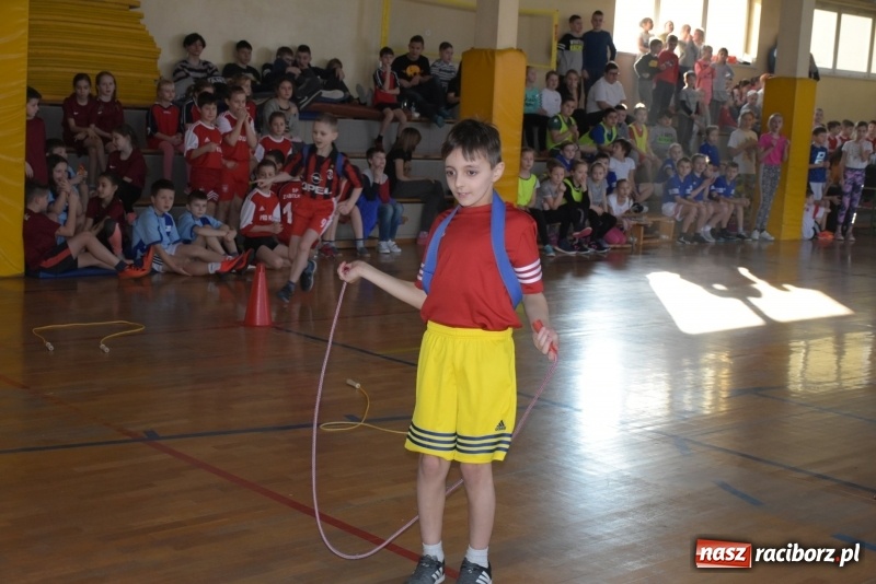 Zdjęcie w galerii na portalu naszraciborz.pl: Bieńkowice na szczycie. Gminny turniej gier i zabaw  wiadomości z regionu