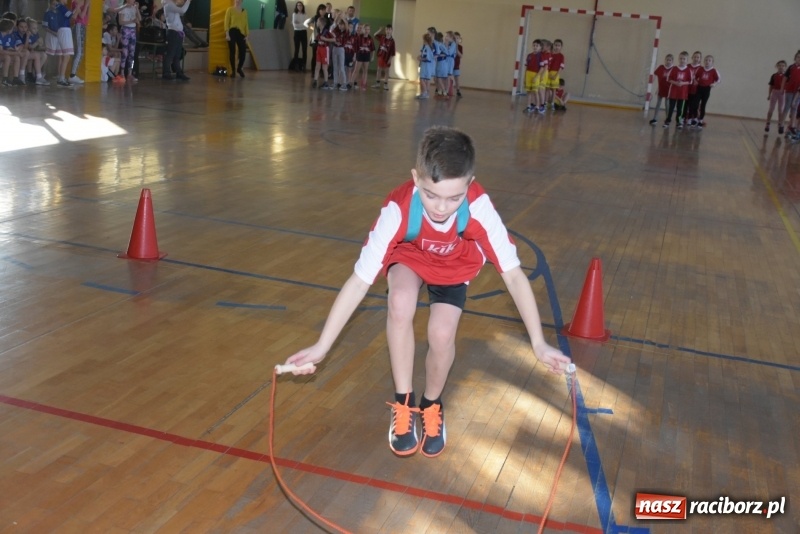 Zdjęcie w galerii na portalu naszraciborz.pl: Bieńkowice na szczycie. Gminny turniej gier i zabaw  wiadomości z regionu