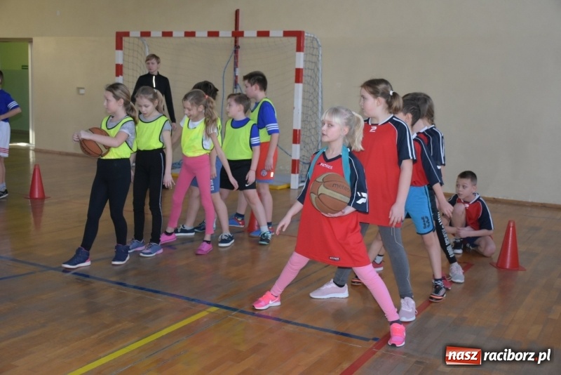 Zdjęcie w galerii na portalu naszraciborz.pl: Bieńkowice na szczycie. Gminny turniej gier i zabaw  wiadomości z regionu