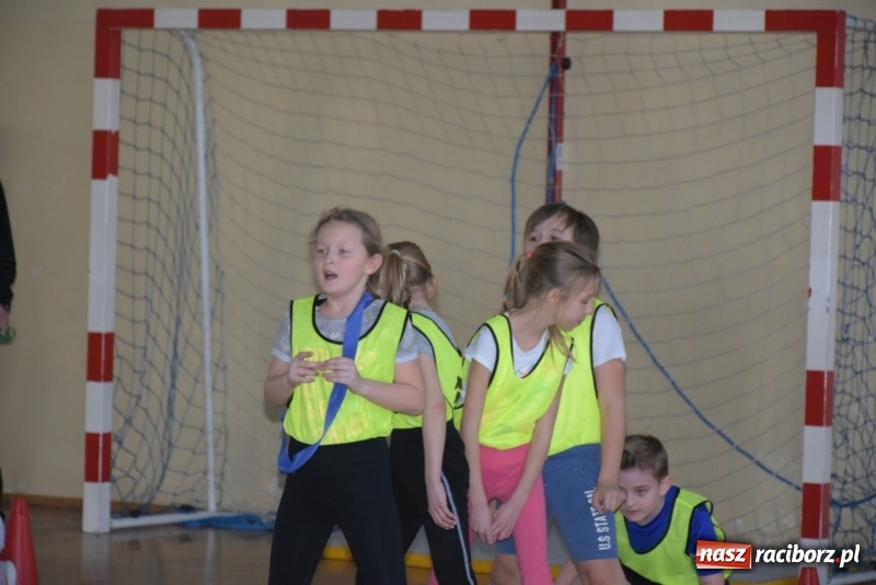 Zdjęcie w galerii na portalu naszraciborz.pl: Bieńkowice na szczycie. Gminny turniej gier i zabaw  wiadomości z regionu