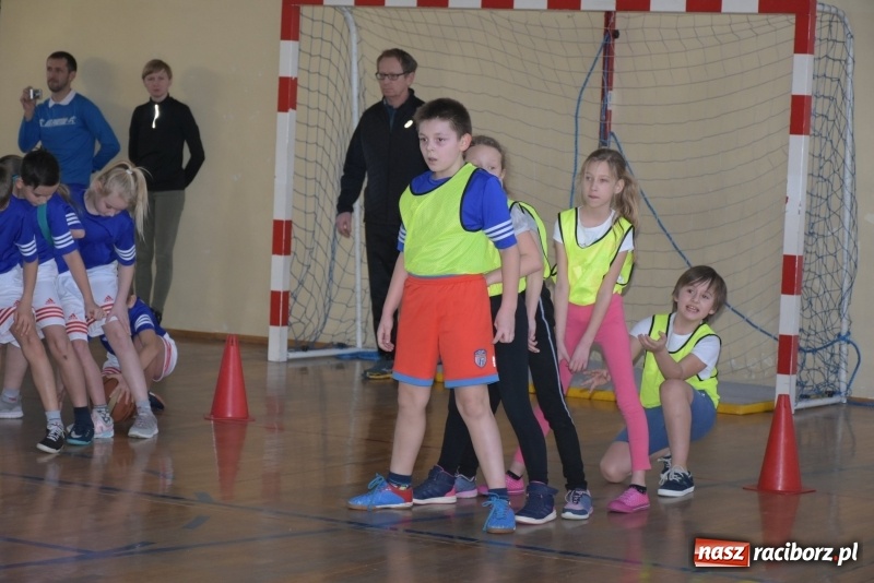 Zdjęcie w galerii na portalu naszraciborz.pl: Bieńkowice na szczycie. Gminny turniej gier i zabaw  wiadomości z regionu