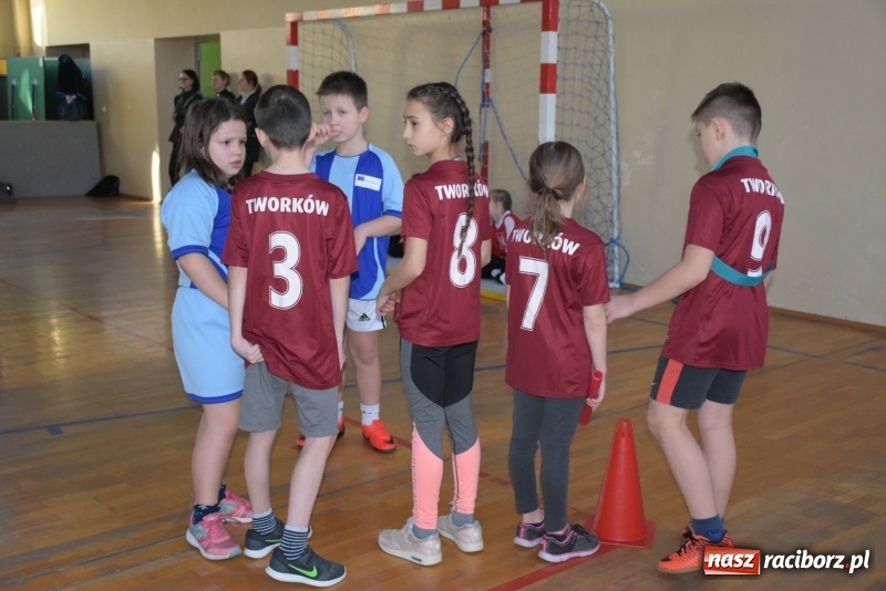 Zdjęcie w galerii na portalu naszraciborz.pl: Bieńkowice na szczycie. Gminny turniej gier i zabaw  wiadomości z regionu