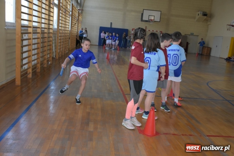 Zdjęcie w galerii na portalu naszraciborz.pl: Bieńkowice na szczycie. Gminny turniej gier i zabaw  wiadomości z regionu