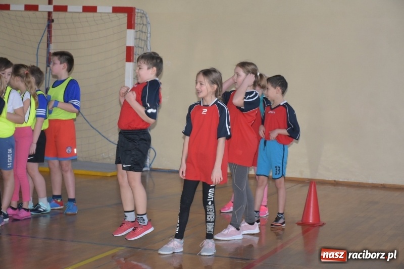 Zdjęcie w galerii na portalu naszraciborz.pl: Bieńkowice na szczycie. Gminny turniej gier i zabaw  wiadomości z regionu