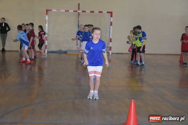 Zdjęcie w galerii na portalu naszraciborz.pl: Bieńkowice na szczycie. Gminny turniej gier i zabaw  wiadomości z regionu