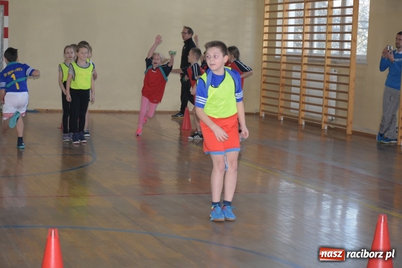 Zdjęcie w galerii na portalu naszraciborz.pl: Bieńkowice na szczycie. Gminny turniej gier i zabaw  wiadomości z regionu