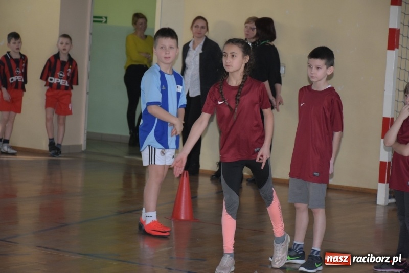 Zdjęcie w galerii na portalu naszraciborz.pl: Bieńkowice na szczycie. Gminny turniej gier i zabaw  wiadomości z regionu