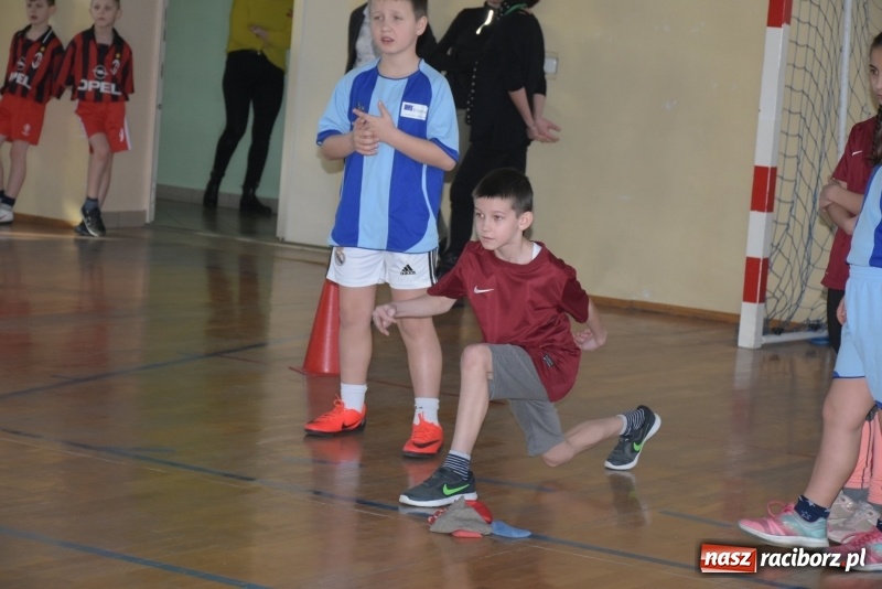 Zdjęcie w galerii na portalu naszraciborz.pl: Bieńkowice na szczycie. Gminny turniej gier i zabaw  wiadomości z regionu