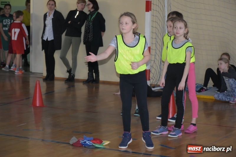 Zdjęcie w galerii na portalu naszraciborz.pl: Bieńkowice na szczycie. Gminny turniej gier i zabaw  wiadomości z regionu