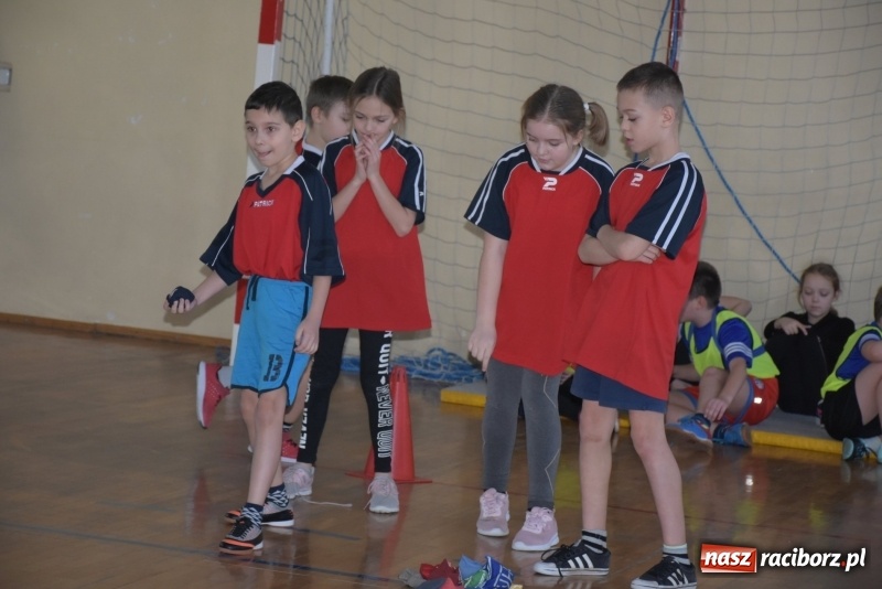 Zdjęcie w galerii na portalu naszraciborz.pl: Bieńkowice na szczycie. Gminny turniej gier i zabaw  wiadomości z regionu