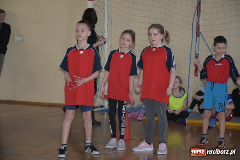 Zdjęcie w galerii na portalu naszraciborz.pl: Bieńkowice na szczycie. Gminny turniej gier i zabaw  wiadomości z regionu