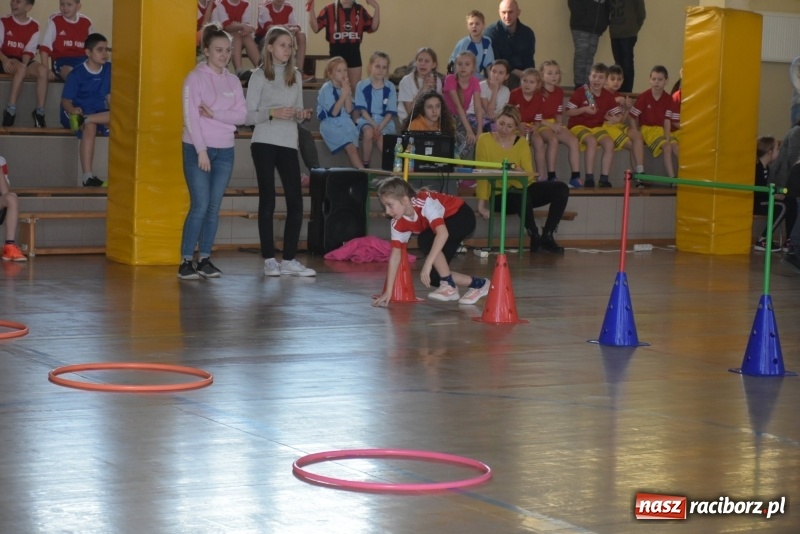 Zdjęcie w galerii na portalu naszraciborz.pl: Bieńkowice na szczycie. Gminny turniej gier i zabaw  wiadomości z regionu