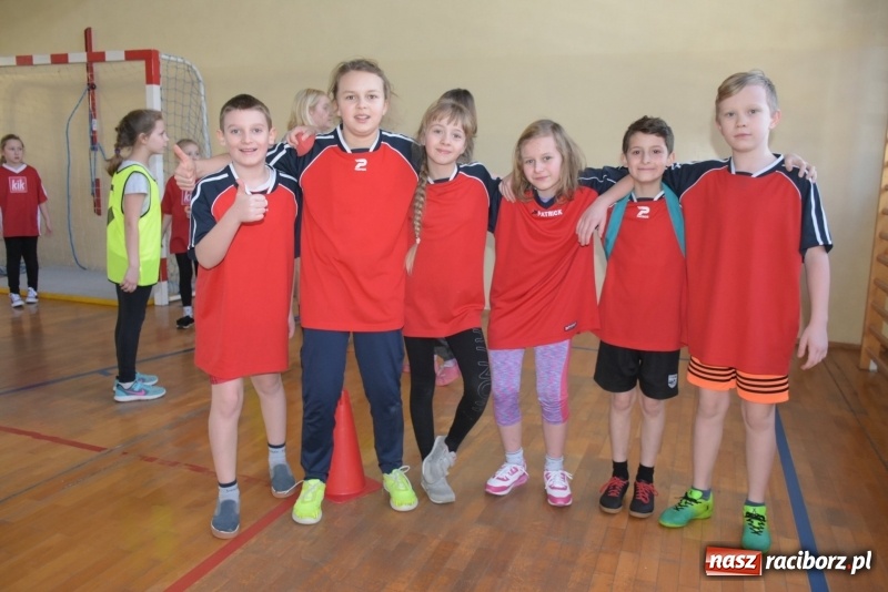 Zdjęcie w galerii na portalu naszraciborz.pl: Bieńkowice na szczycie. Gminny turniej gier i zabaw  wiadomości z regionu