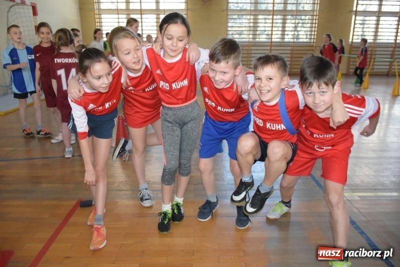 Zdjęcie w galerii na portalu naszraciborz.pl: Bieńkowice na szczycie. Gminny turniej gier i zabaw  wiadomości z regionu