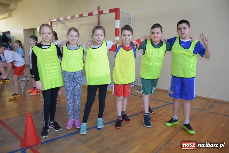 Zdjęcie w galerii na portalu naszraciborz.pl: Bieńkowice na szczycie. Gminny turniej gier i zabaw  wiadomości z regionu