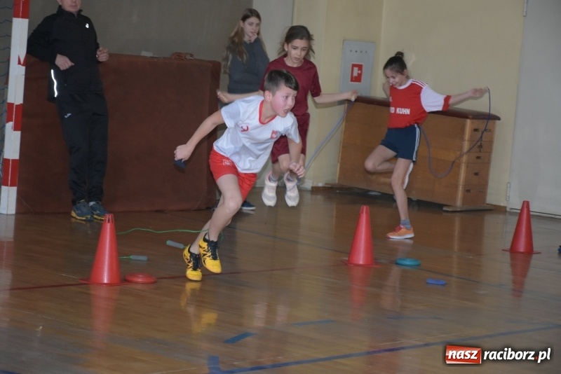 Zdjęcie w galerii na portalu naszraciborz.pl: Bieńkowice na szczycie. Gminny turniej gier i zabaw  wiadomości z regionu
