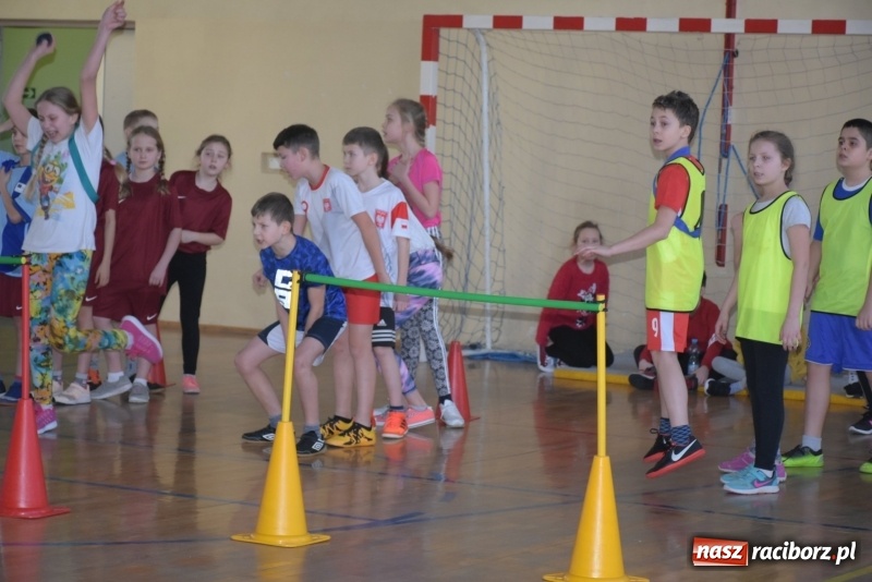 Zdjęcie w galerii na portalu naszraciborz.pl: Bieńkowice na szczycie. Gminny turniej gier i zabaw  wiadomości z regionu