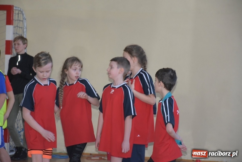 Zdjęcie w galerii na portalu naszraciborz.pl: Bieńkowice na szczycie. Gminny turniej gier i zabaw  wiadomości z regionu