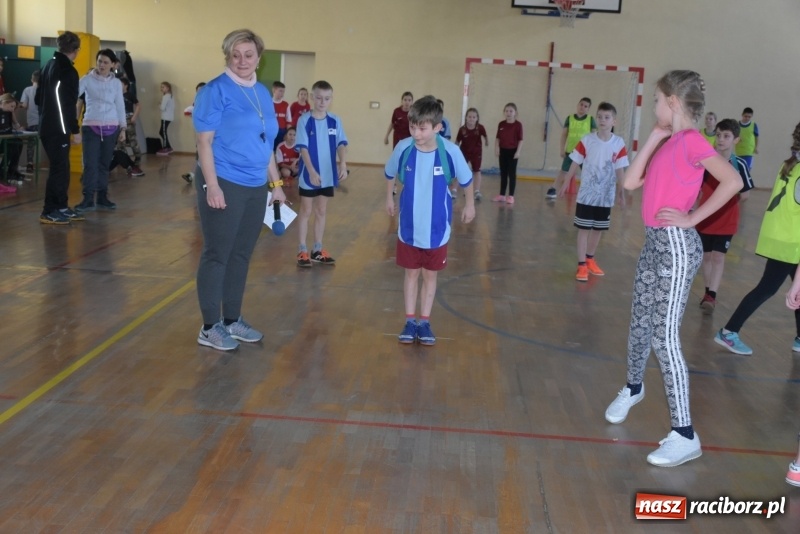Zdjęcie w galerii na portalu naszraciborz.pl: Bieńkowice na szczycie. Gminny turniej gier i zabaw  wiadomości z regionu
