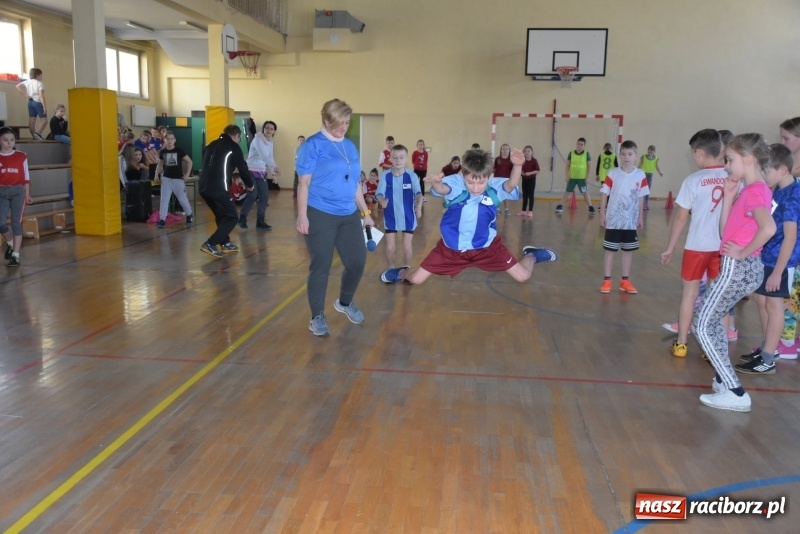 Zdjęcie w galerii na portalu naszraciborz.pl: Bieńkowice na szczycie. Gminny turniej gier i zabaw  wiadomości z regionu