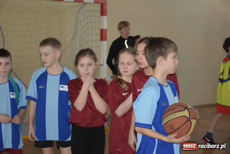 Zdjęcie w galerii na portalu naszraciborz.pl: Bieńkowice na szczycie. Gminny turniej gier i zabaw  wiadomości z regionu