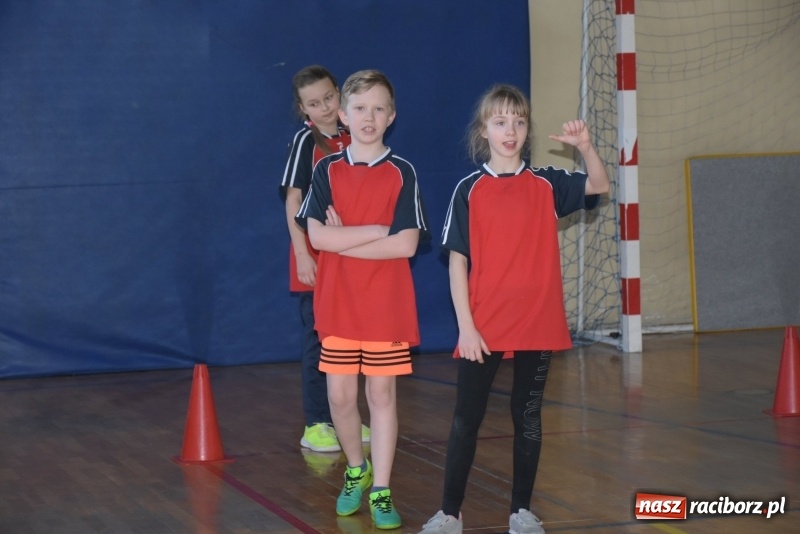 Zdjęcie w galerii na portalu naszraciborz.pl: Bieńkowice na szczycie. Gminny turniej gier i zabaw  wiadomości z regionu