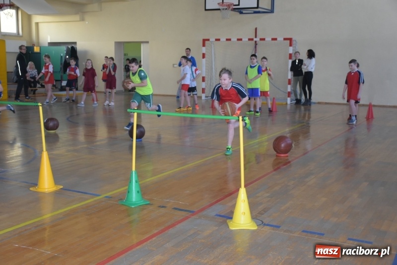 Zdjęcie w galerii na portalu naszraciborz.pl: Bieńkowice na szczycie. Gminny turniej gier i zabaw  wiadomości z regionu