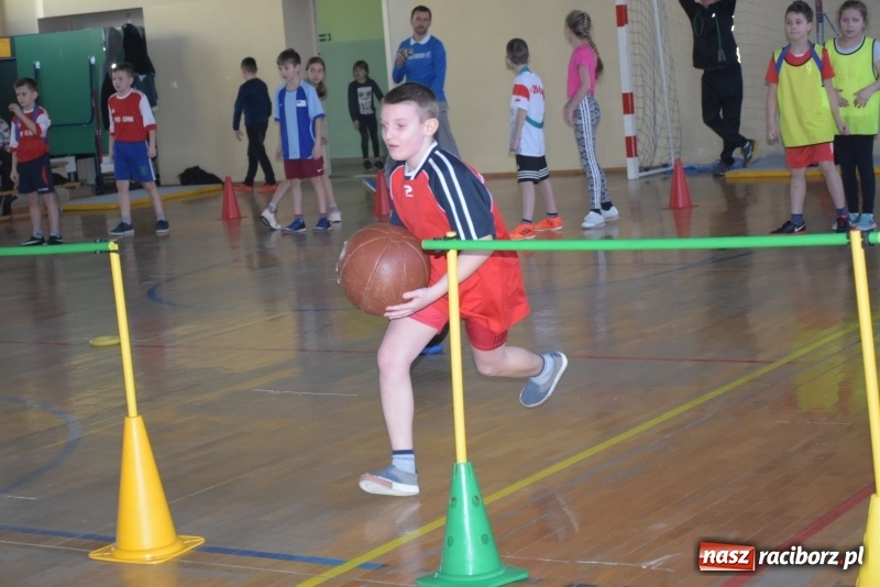 Zdjęcie w galerii na portalu naszraciborz.pl: Bieńkowice na szczycie. Gminny turniej gier i zabaw  wiadomości z regionu
