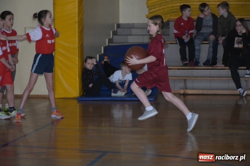 Zdjęcie w galerii na portalu naszraciborz.pl: Bieńkowice na szczycie. Gminny turniej gier i zabaw  wiadomości z regionu