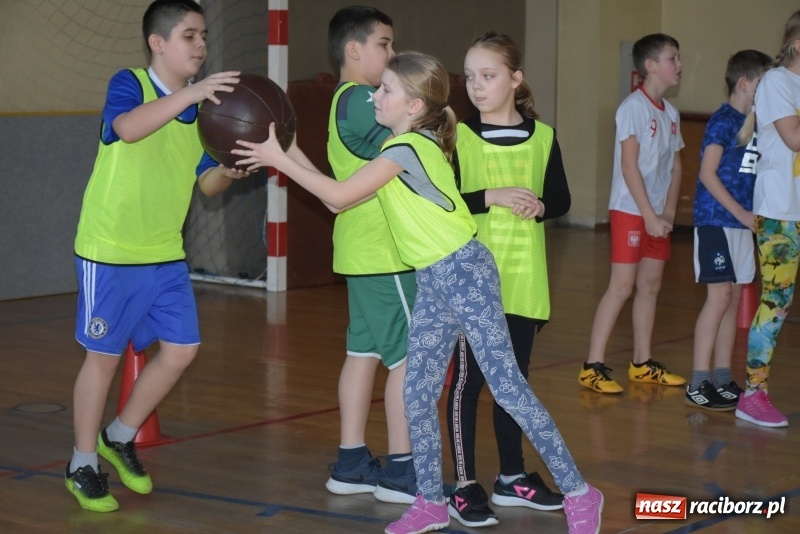 Zdjęcie w galerii na portalu naszraciborz.pl: Bieńkowice na szczycie. Gminny turniej gier i zabaw  wiadomości z regionu