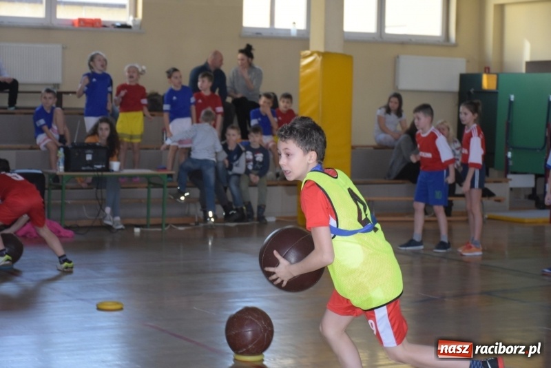 Zdjęcie w galerii na portalu naszraciborz.pl: Bieńkowice na szczycie. Gminny turniej gier i zabaw  wiadomości z regionu