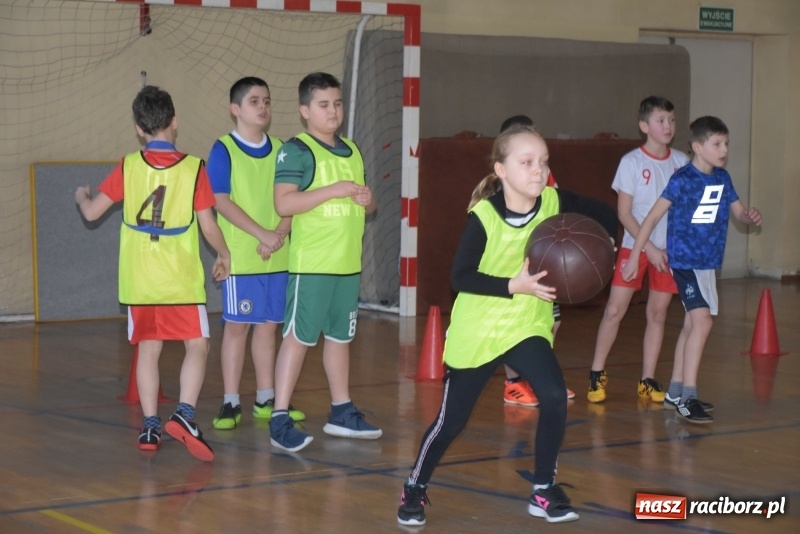 Zdjęcie w galerii na portalu naszraciborz.pl: Bieńkowice na szczycie. Gminny turniej gier i zabaw  wiadomości z regionu